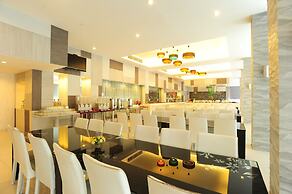 Bangkok Natural Spa Resort and Suite