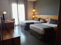 Montanyá Hotel