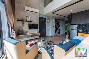 Expressionz KLCC by Wodages