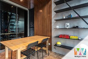 Expressionz KLCC by Wodages