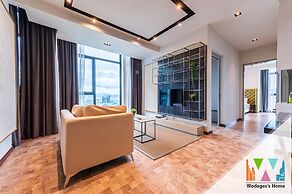 Expressionz KLCC by Wodages