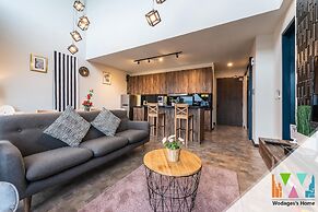 Expressionz KLCC by Wodages