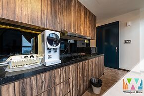 Expressionz KLCC by Wodages