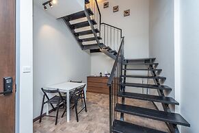 Expressionz KLCC by Wodages