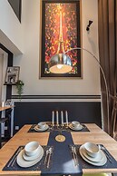 Expressionz KLCC by Wodages