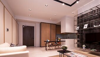 Expressionz KLCC by Wodages