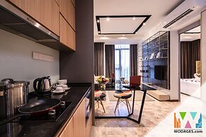 Expressionz KLCC by Wodages