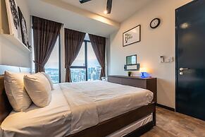 Expressionz KLCC by Wodages