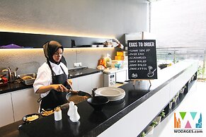 Expressionz KLCC by Wodages