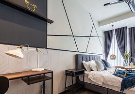 Expressionz KLCC by Wodages