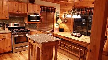 Pick's Riverside Retreat Nevaeh Cabin Rentals