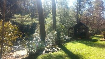 Pick's Riverside Retreat Nevaeh Cabin Rentals