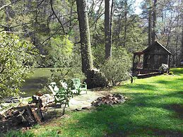 Pick's Riverside Retreat Nevaeh Cabin Rentals