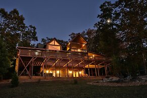 Eagles Breeze Nevaeh Cabin Rentals