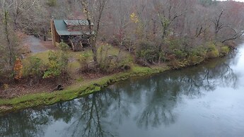 CAMP RISING FISH-NEVAEH CABIN RENTALS