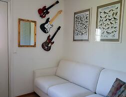 Tallitalo - Garage House