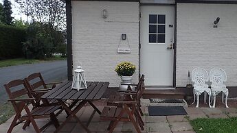 Tallitalo - Garage House