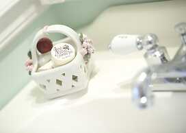 Anne's White Columns Inn