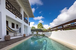 Mi Cuna Stays Collection