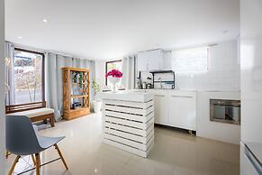 Mi Cuna Stays Collection