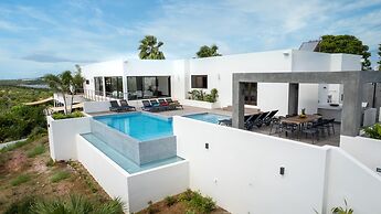 Mi Cuna Stays Collection