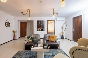 Mi Cuna Stays Collection