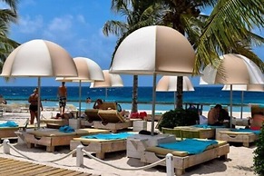 Mi Cuna Stays Collection