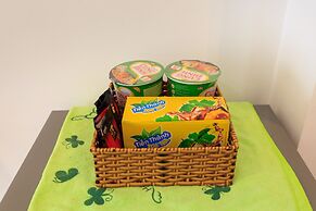 Le Hieu Apartment at Sky Center