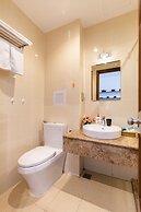 Le Hieu Apartment at Sky Center