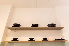 Le Hieu Apartment at Sky Center