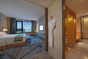 Holiday Inn Hangzhou Airport Zone by IHG