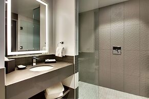 The Rose Chicago, Tapestry Collection by Hilton