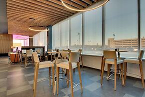 The Rose Chicago, Tapestry Collection by Hilton