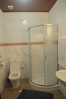 Les Flamants Rose - Gulfview