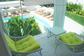 Horizon 1BR Condo 10