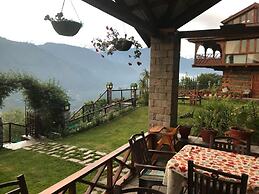 Himalayan Kothi Kais