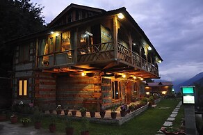 Himalayan Kothi Kais