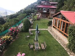 Himalayan Kothi Kais