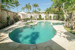Baliana Villa Legian
