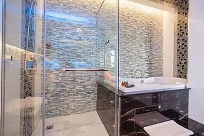 Pool Suite Chiang Mai