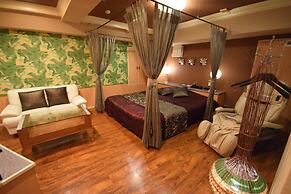 NUDA by H-Seven - Adults Only