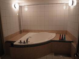 NUDA by H-Seven - Adults Only