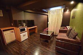 NUDA by H-Seven - Adults Only