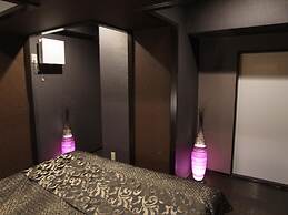 NUDA by H-Seven - Adults Only