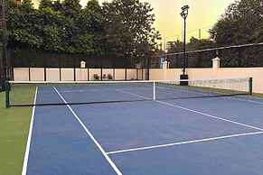 DLF Club 3
