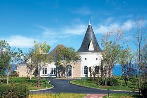 Crowne Plaza Huailai by IHG