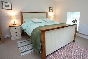 Port Charlotte Holidays