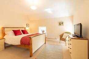 Port Charlotte Holidays