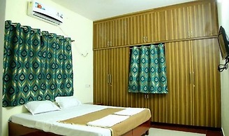Hotel Lotus Grand
