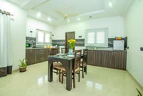 Hill View Serviced Apartments
